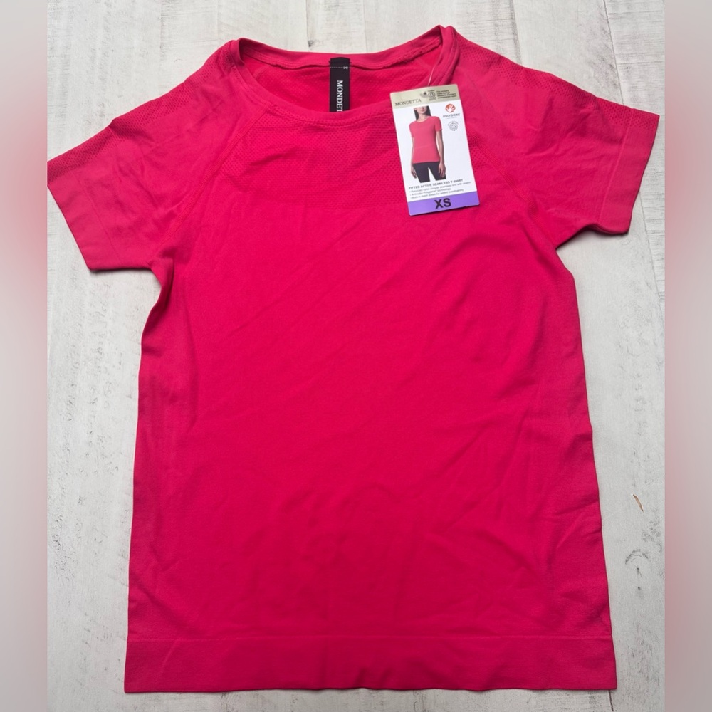 Mondetta fitted knit stretch active seamless t-shirt
